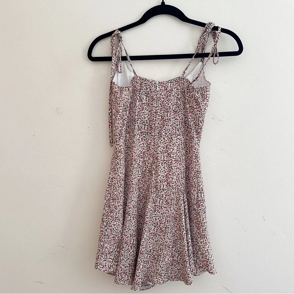 Princess Polly Floral Tie-Shoulder Romper in Cream and Pink - Picture 6 of 10